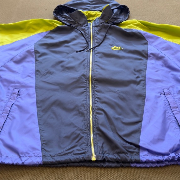 Vintage Nike Windbreaker - Picture 7 of 16